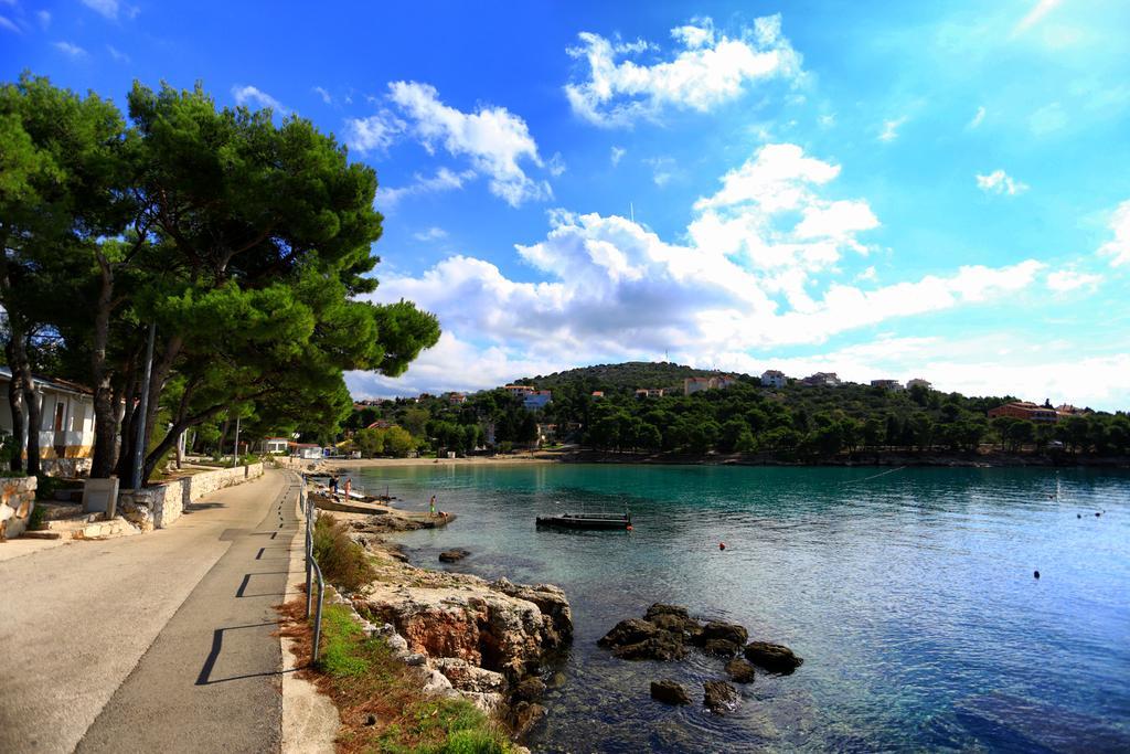 Neda Apartment Μούρτερ Εξωτερικό φωτογραφία