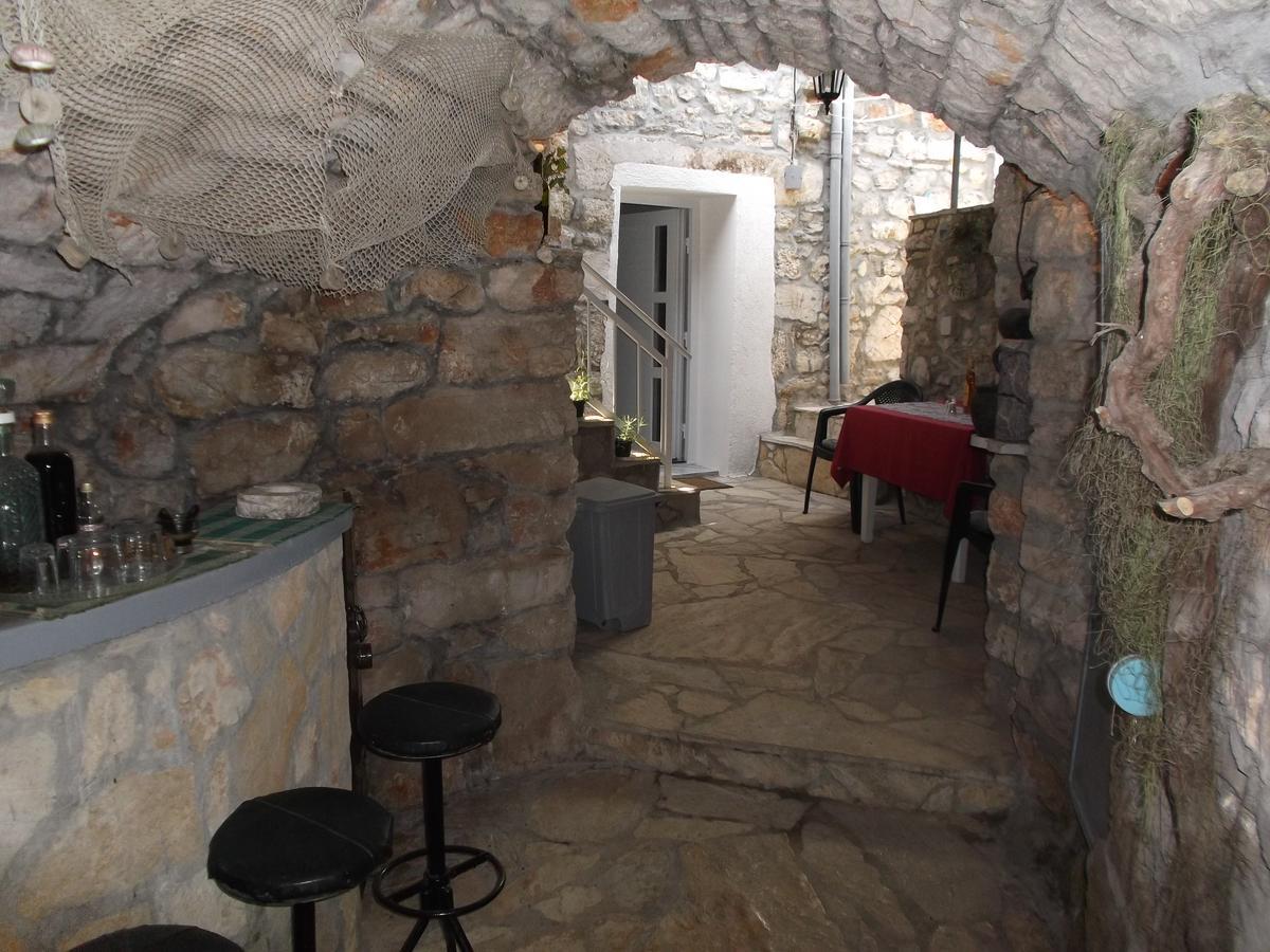 Neda Apartment Μούρτερ Εξωτερικό φωτογραφία